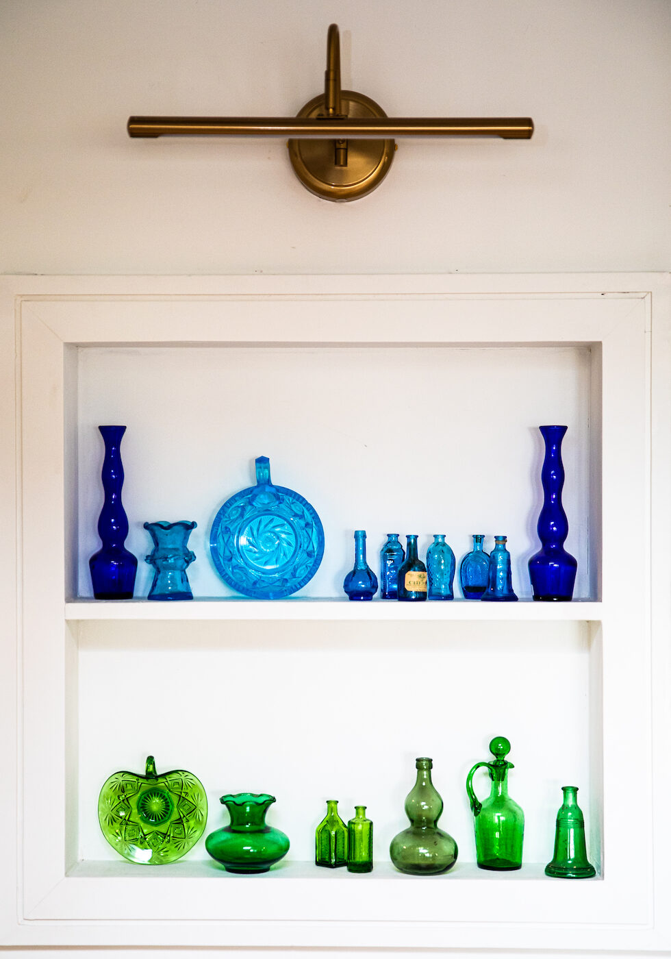 green-and-blue-glass-vase-decor-display-shelves