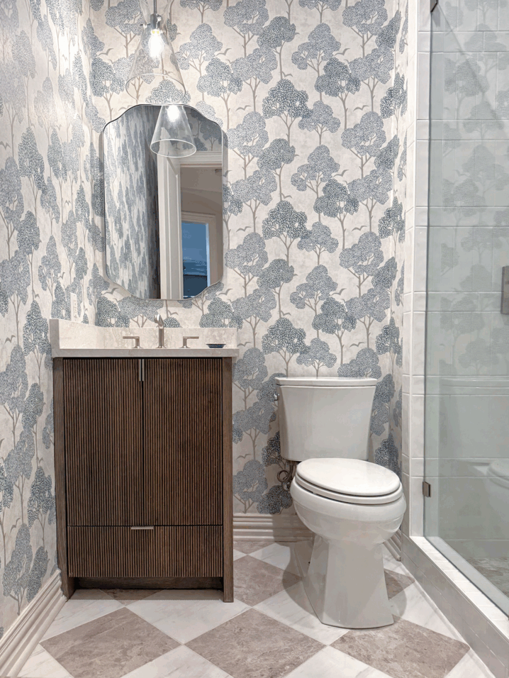 A Neutral Transitional Townhome