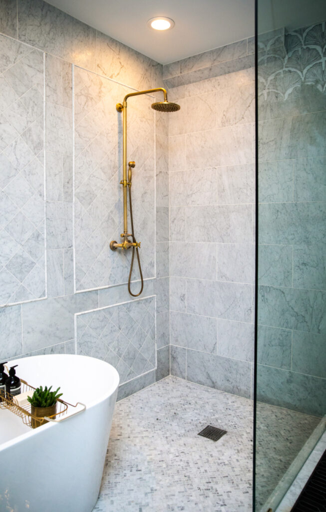 05 Bathroom Shower
