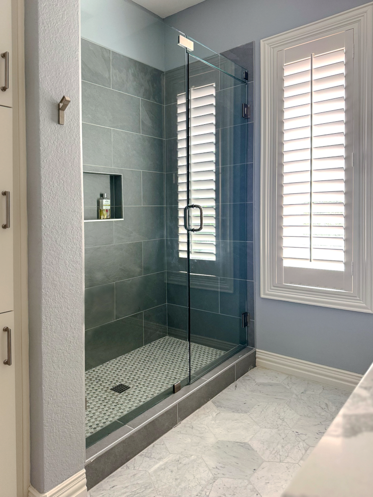 Guest Bathroom 7